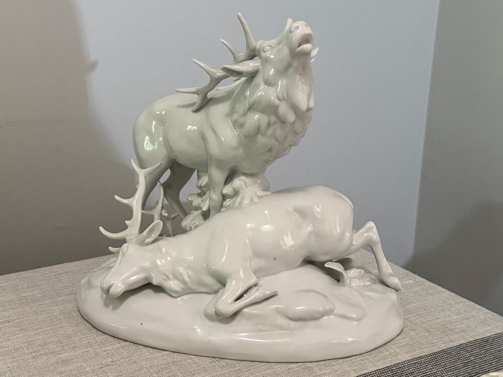 Plaue Schierholz Porcelain Roaring Stag Deer Doe Figurine Group 307 Germany